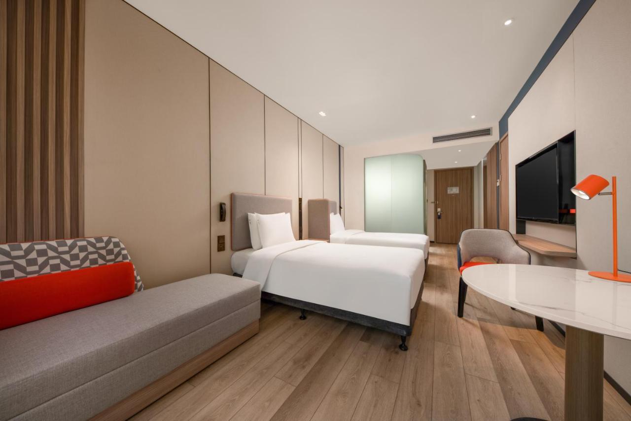 Holiday Inn Express Shanghai Pujiang By Ihg Exterior foto